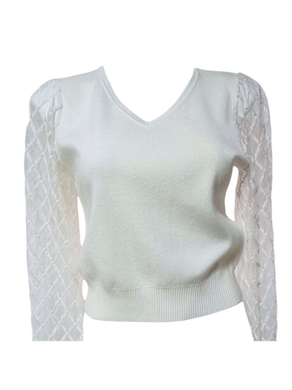 Gracia White V-Neck Sweater Lace Puff Sleeve